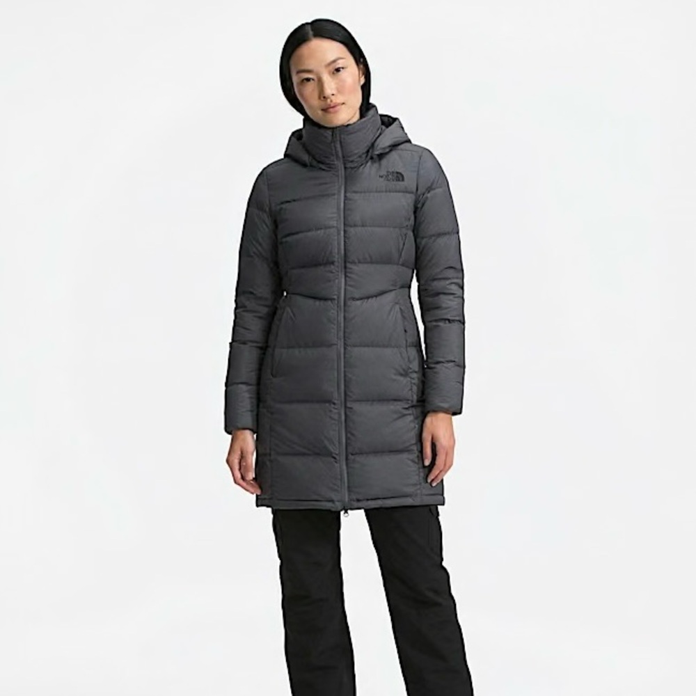 The North Face Women's Metropolis Parka Puffer Jacket